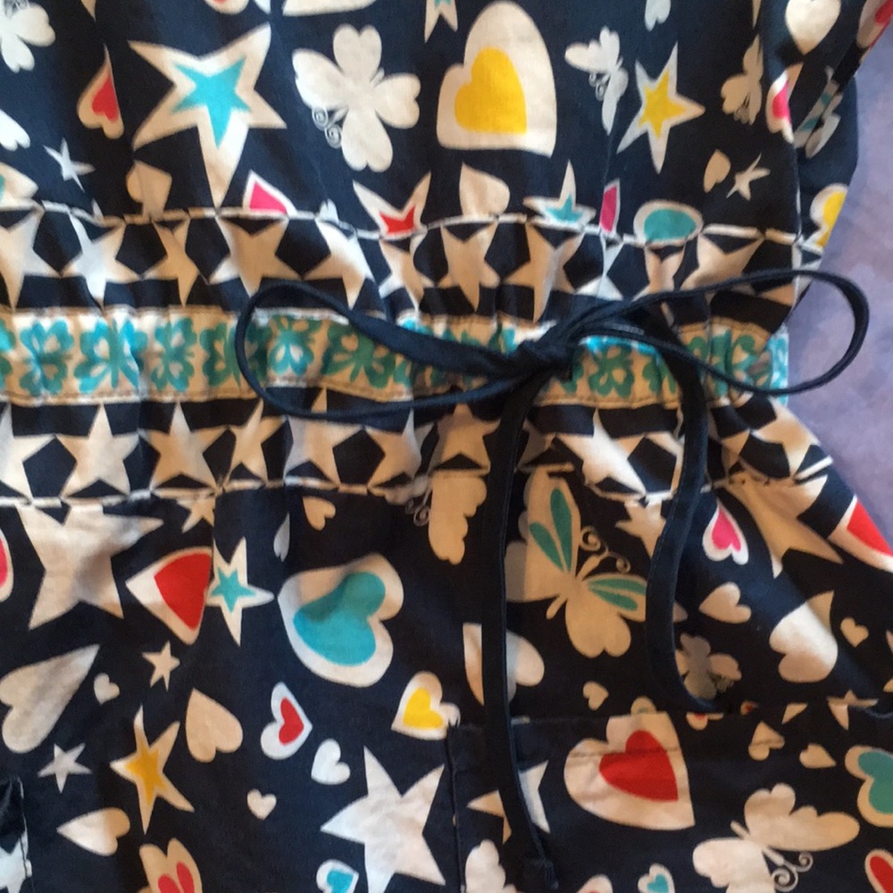 Dickies Hearts Stars Butterflies Scrub Top Size Small - Picture 3 of 3
